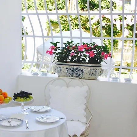 Palazzo Cacace Relais Affittacamere