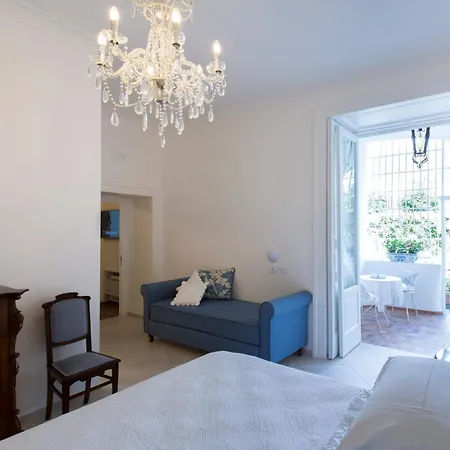 Palazzo Cacace Relais 4*