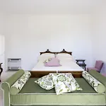 Pensionat Palazzo Cacace Relais Meta