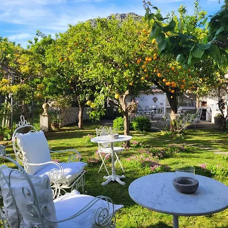 Vendégház Palazzo Cacace Relais 4*