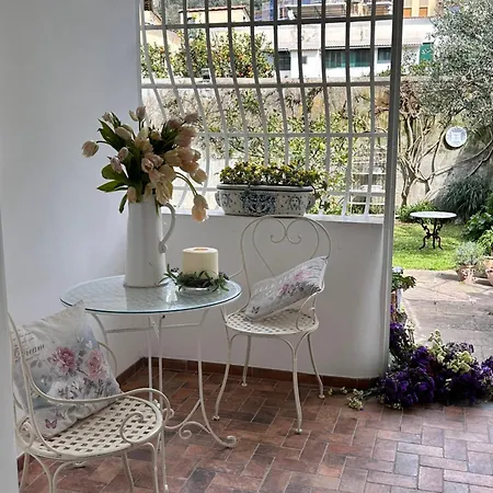 Palazzo Cacace Relais 4* Meta